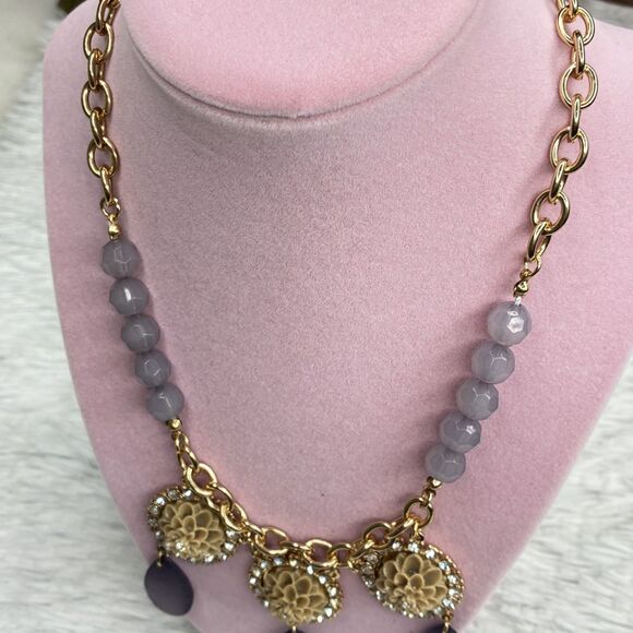 Plunder Gold Tone Purple Beaded Tan Floral Crystal Statement Necklace Women’s - Picture 5 of 10